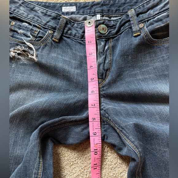 Loft Premium Denim - Picture 9 of 10